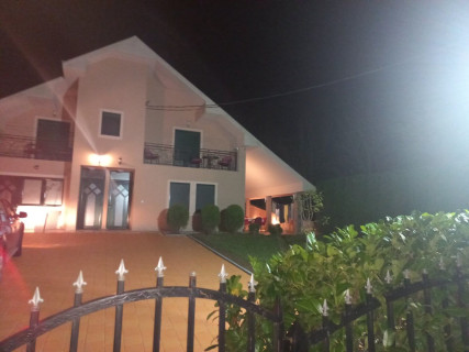 Smeštaj IVANOVI DVORI - Velež